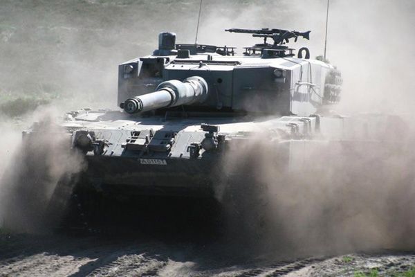 Polska armia kupi kolejne czołgi Leopard