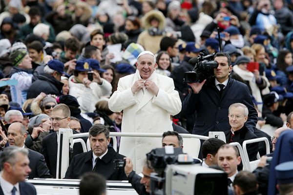 Czy papież Franciszek przyjmie Kongres Kobiet? Prof. Magdalena Środa: dlaczego nie?