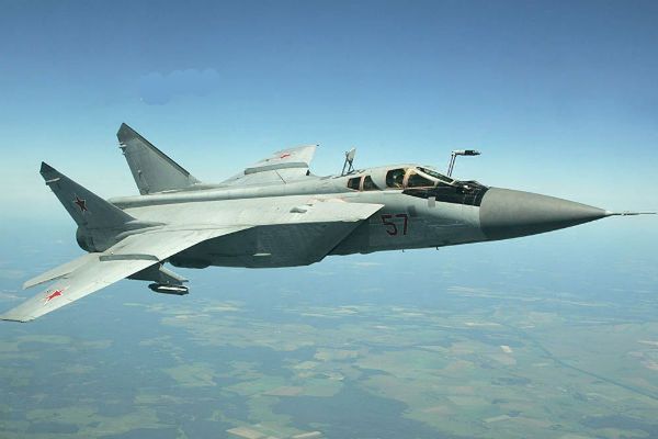 Rosyjski myśliwiec MiG-31 rozbił się na Syberii. Nie był uzbrojony w rakiety