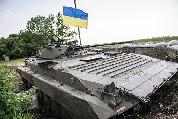 Ukraińska armia rozpoczęła wycofywanie czołgów w obwodzie donieckim