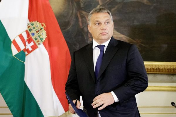 Nowy organ węgierskiego rządu - biuro gabinetu premiera