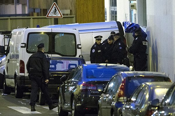 Ekspert: atak w Paryżu może być początkiem większej operacji