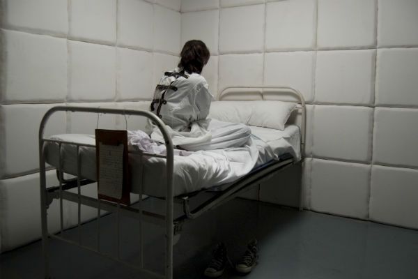 Rzecznik Praw Pacjenta o izolacji chorych w szpitalach psychiatrycznych