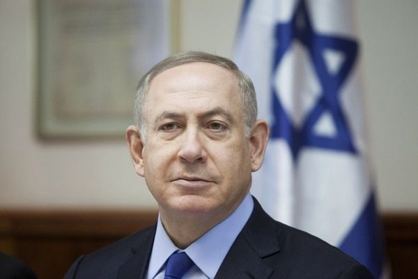 Policja przesłuchuje premiera Netanjahu