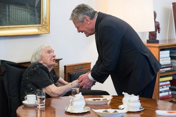 Gauck dziękuje Aleksiejewej za odwagę w walce o prawa człowieka