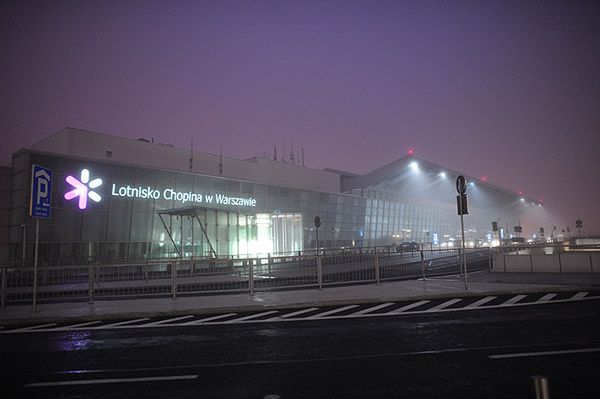 Kolejne awaryjne lądowanie Boeinga LOT na Okęciu