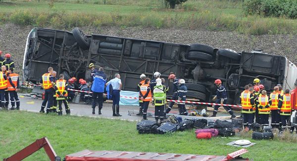 Prokuratura wszczęła śledztwo ws. wypadku polskiego autokaru we Francji