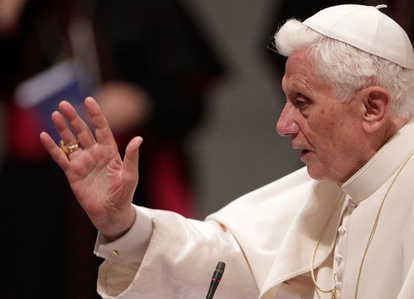 Benedykt XVI zaapelował o przerwanie rozlewu krwi w Syrii