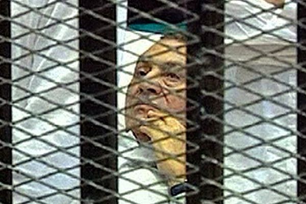 Były prezydent Egiptu Hosni Mubarak skazany na karę dożywotniego więzienia