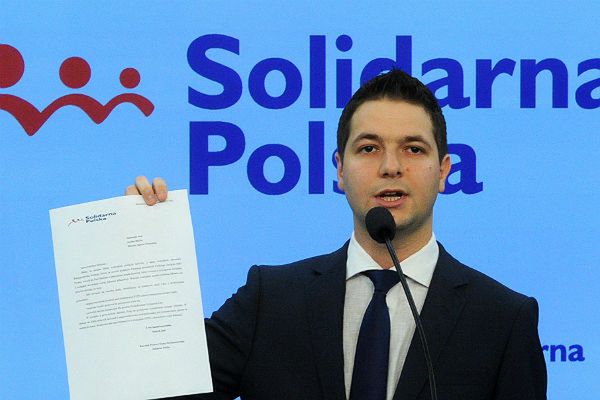 Solidarna Polska i PiS chcą powołania kuratora w PZPN