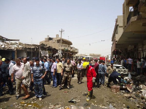 Krwawe zamachy w Iraku - co najmniej kilkadziesiąt ofiar