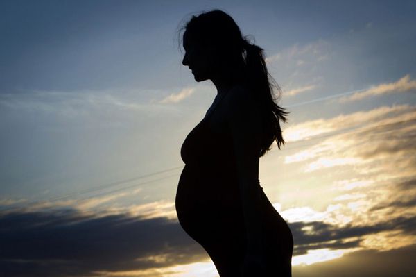 Belgia: kobieta urodziła dziecko po przeszczepie wcześniej zamrożonego jajnika