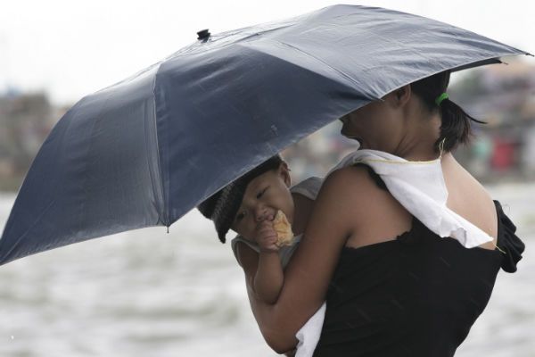 Co najmniej 7 ofiar śmiertelnych tajfunu na Filipinach