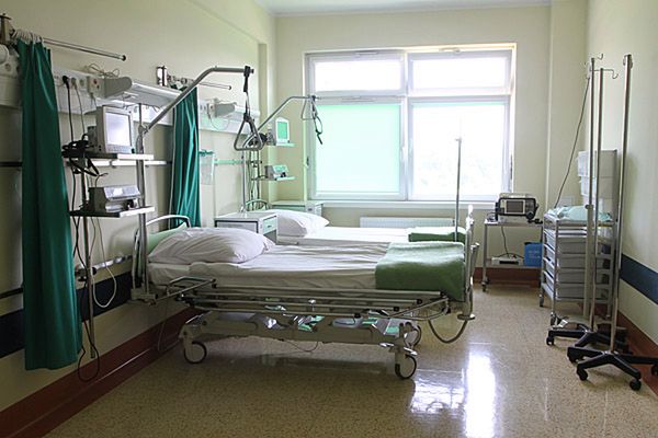 Coraz więcej kradzieży w warszawskich szpitalach