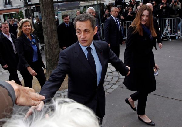 Nicolas Sarkozy - "hiperprezydent", który podzielił Francuzów