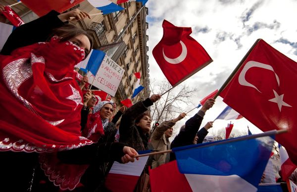 "Nie można negować ludobójstwa Ormian przez Turcję"