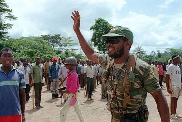 Charles Taylor winny zbrodni wojennych w Sierra Leone