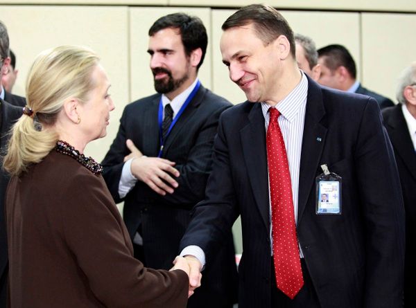 Hilary Clinton dziękuje Polsce za zaangażowanie w Libii