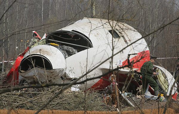 W "kokpicie" Tu-154M znaleziono 13 ciał