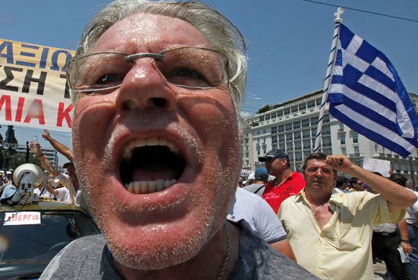Premier Grecji straszy związkowców upadkiem kraju