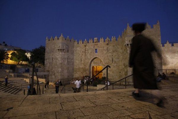 Ortodoksyjny Żyd zaatakowany siekierą w Jerozolimie