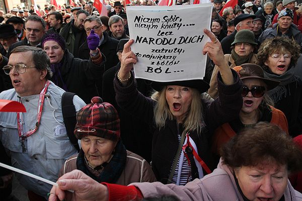 Znany dziennikarz porównuje Szczekociny do Smoleńska