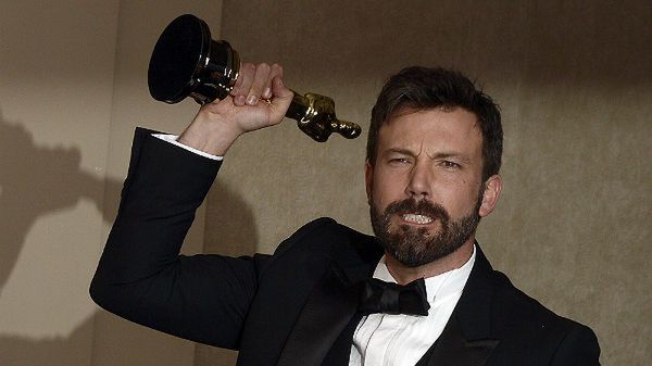 Ben Affleck z Oskarem zdobytym za film "operacja Argo"