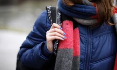 Student Oxfordu może nosić spódnicę, a studentka - krawat