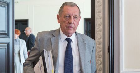 Jest doniesienie do CBA ws. polowania ministra Szyszki