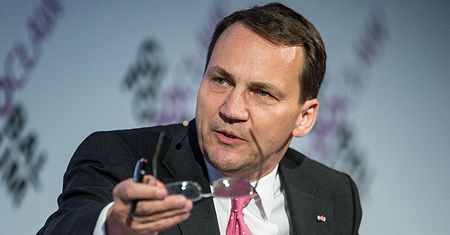 Radosław Sikorski: czekam spokojnie na postępowanie prokuratury