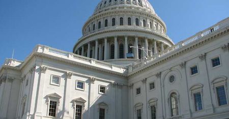 USA: strzały przed Kapitolem, pościg za kierowcą