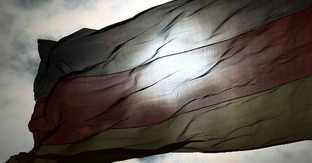 "FAS": Niemcy traktowane przez USA jak pies aportujący
