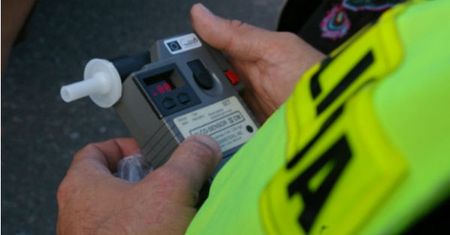 Leszno: mieszkaniec Osiecznej zatrzymał pijanego kierowcę i zabrał mu kluczyki