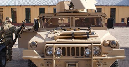 Polskie Wojska Specjalne dostały nowe HMMWV - to "forteca na kołach"