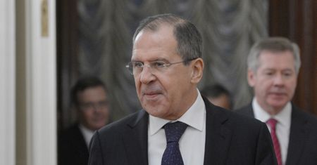 Szef rosyjskiego MSZ Siergiej Ławrow ostrzegł Izrael i Zachód przed uderzeniem na Iran