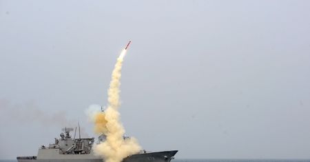 Korea Południowa: nasze pociski mogą trafić nawet w okno biura Kim Dzong Una
