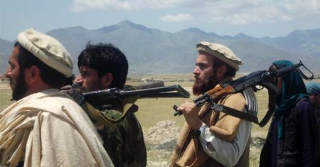 Przywódca talibów w Afganistanie grozi atakami, jeśli Kabul zawrze porozumienie z USA