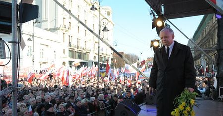 "Jarosław Kaczyński dopiero się rozkręca. Nie zna granic, nie ma żadnych hamulców"