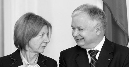 Krakowscy radni chcą ustalić zasady upamiętniania ofiar katastrofy smoleńskiej