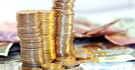 Samorządy wynagradzają niezależnie od osiągnięć