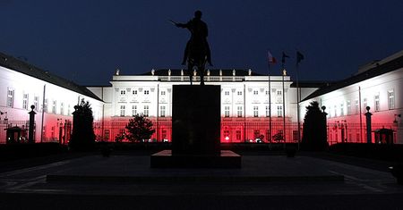 Świetlisty "wizerunek władzy prezydenta RP" za 600 tys. zł