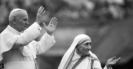 Nieznane dokumenty Karola Wojtyły ujrzą światło dzienne