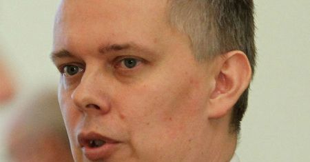 Minister obrony: będę za rozwiązaniem skutecznym