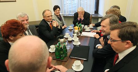 SLD złoży projekt nowelizacji ustawy refundacyjnej