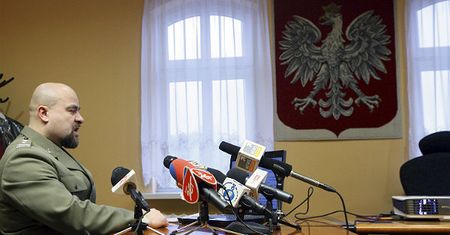 Seremet: nie zgadzam się z niektórymi tezami płk. Przybyła