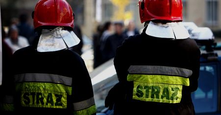 Niebezpieczne znalezisko na peryferiach Wrocławia. Strażacy wykryli promieniowanie