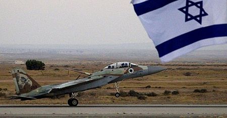 Izrael: piloci wojskowi przetrzymywali poufne dane w smartfonach
