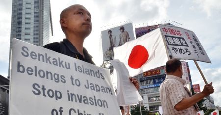 Chińskie okręty u wybrzeży wysp, o które trwa spór z Japonią