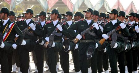 Iran wysłał elitarnych żołnierzy na odsiecz Baszarowi al-Asadowi