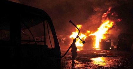 Pakistan: 16 zabitych w wybuchu bomby w Peszawarze